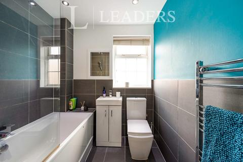 undefined, King Street, PO5