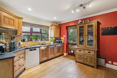 undefined, Sydenham Road, Chinnor OX39
