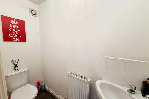 4 bedroom house to rent, Ffordd Mograig, Cardiff, CF14