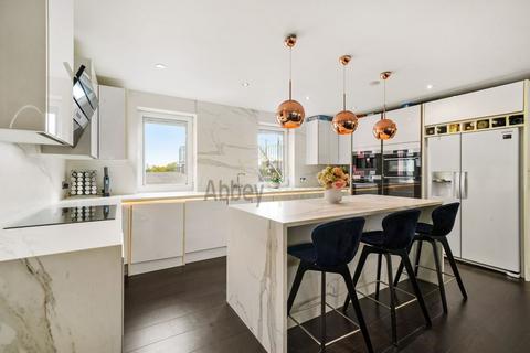 4 bedroom apartment for sale, Lyntonia House, Praed Street, Paddington