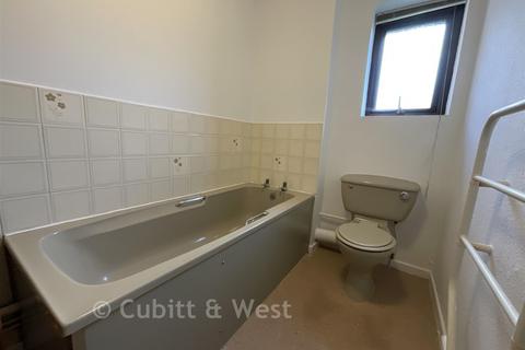 undefined, Lenham Road, Sutton, Surrey
