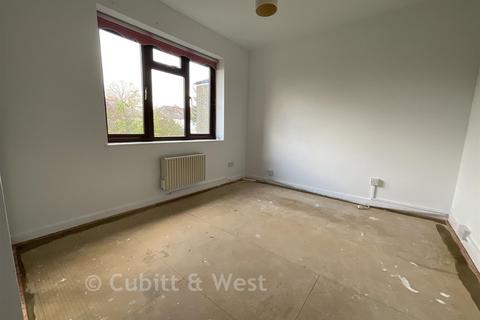 1 bedroom flat for sale, Lenham Road, Sutton, Surrey