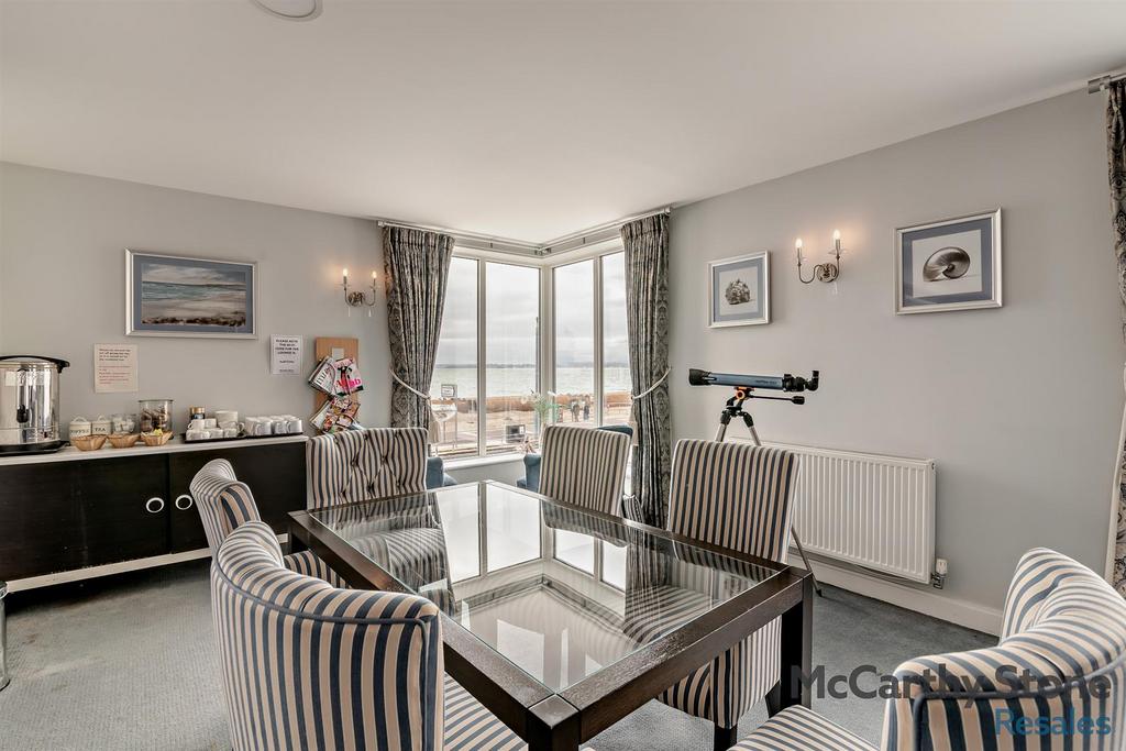 8670869-interior26-800.jpg