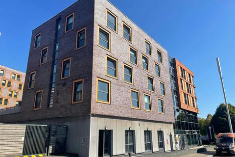 Office to rent, Blackburn Rd London NW6 1RZ