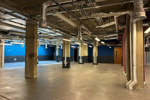 Office to rent, Blackburn Rd London NW6 1RZ