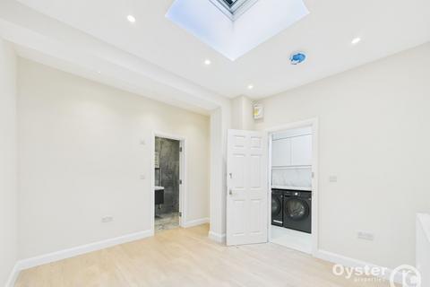undefined, Vaughan Road, Harrow, HA1