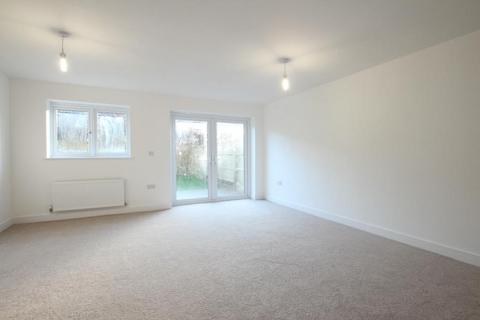 undefined, Woodlands Road, Guildford GU1