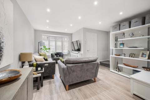 3 bedroom terraced house for sale, Marlborough Drive, WEYBRIDGE, KT13