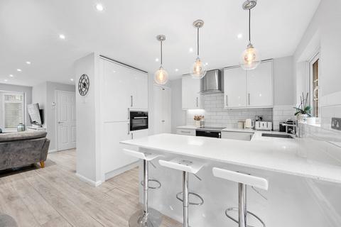 undefined, Marlborough Drive, WEYBRIDGE, KT13