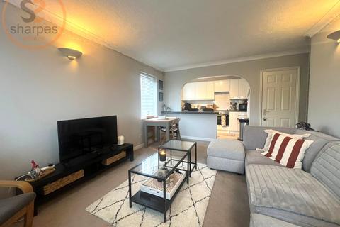 1 bedroom apartment to rent, Flat 10, Rembrandt Court, Epsom, Surrey