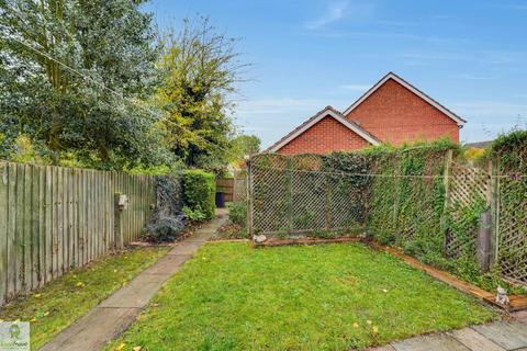 undefined, Hunters Close, Great Haywood, Stafford, Staffordshire, ST18