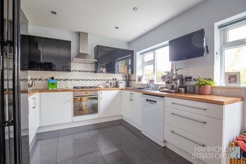 3 bedroom semi-detached house for sale, Plumstead Road, Thorpe St Andrew