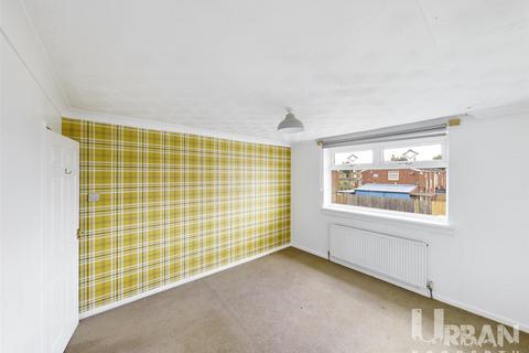 3 bedroom end of terrace house to rent, Blythorpe, Hull