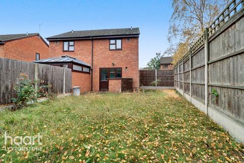 2 bedroom semi-detached house for sale, Osprey Close, London