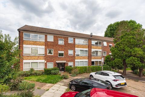2 bedroom flat to rent, Waynflete Street, London, SW18
