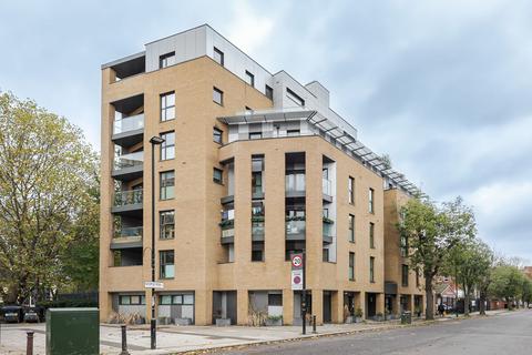 2 bedroom flat to rent, George Row, Felton Hall House, SE16