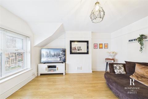 2 bedroom apartment for sale, Queens Road, Wallington, SM6