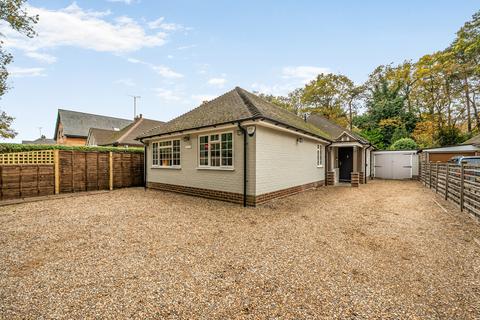 undefined, Coldharbour Lane, Pyrford, GU22