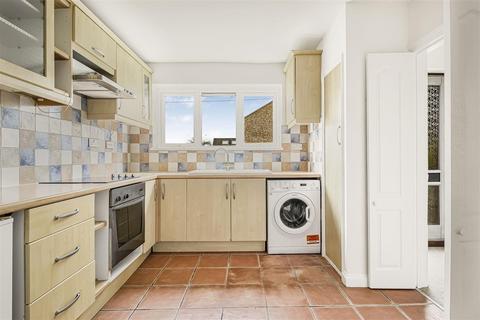 38 Chartfield Road, Cambridge, CB1 9JY
