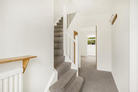 38 Chartfield Road, Cambridge, CB1 9JY