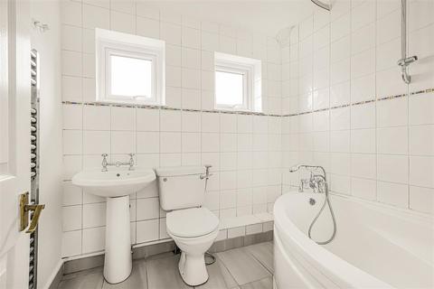 38 Chartfield Road, Cambridge, CB1 9JY