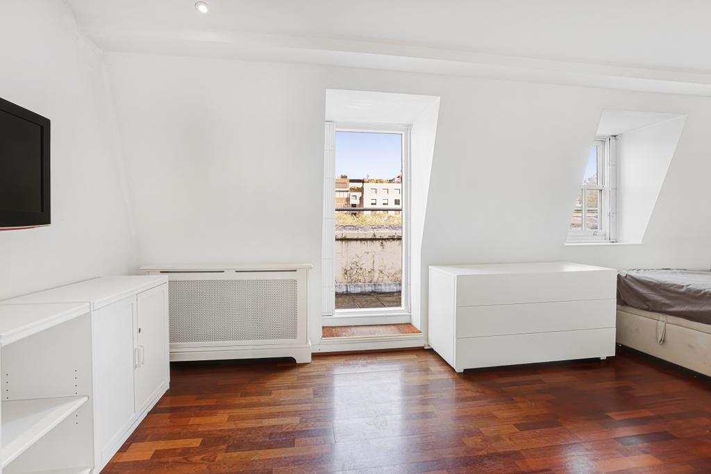 Flat 5 65 Ennismo...
