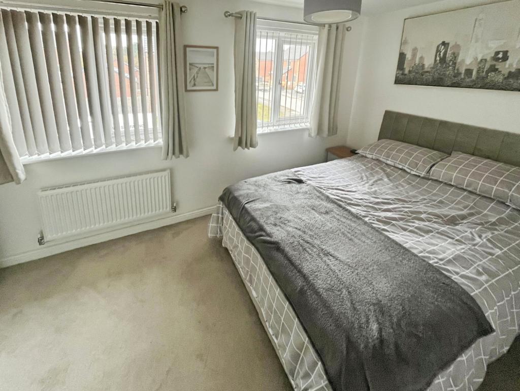 Pbox-IMG.jpg