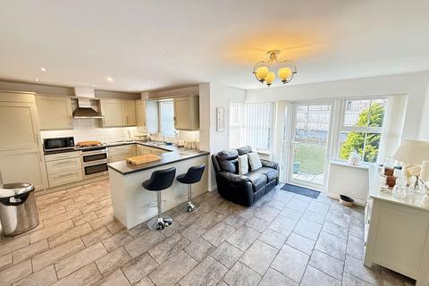 4 bedroom detached house for sale, Murray Park, Stanley DH9