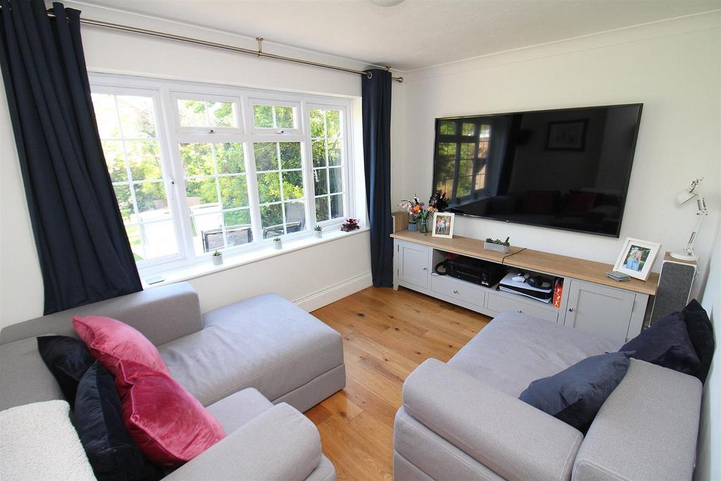 Family Room.JPG