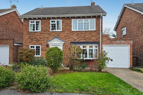 4 bedroom detached house for sale, Hopkirk Close, Danbury