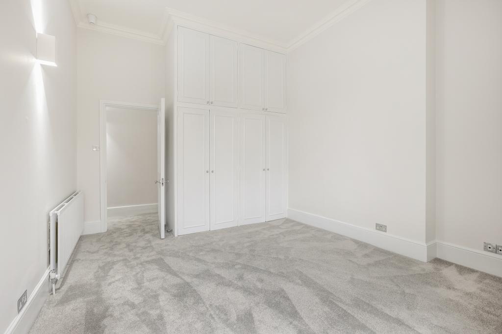 JLL Flat 1 57 Ege...