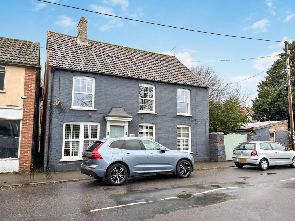 Tlc 8c1f18a5-4656-4553-93cf-8733e5f86794 c0b44d3.j