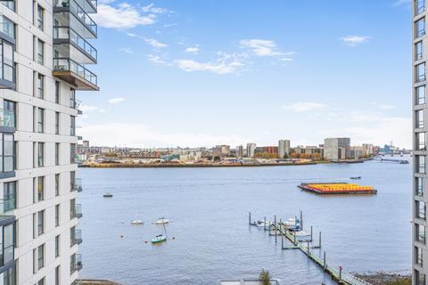 3 bedroom apartment to rent, 25 Barge Walk London SE10