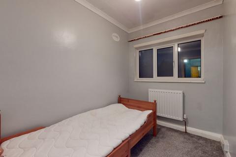 undefined, Iveagh Avenue, Ealing, NW10