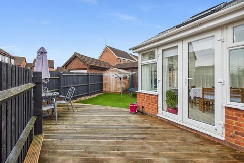 10 Aster Close, Northampton, NN3 3XG