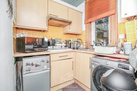 undefined, James Street Flat B, Dunfermline KY12