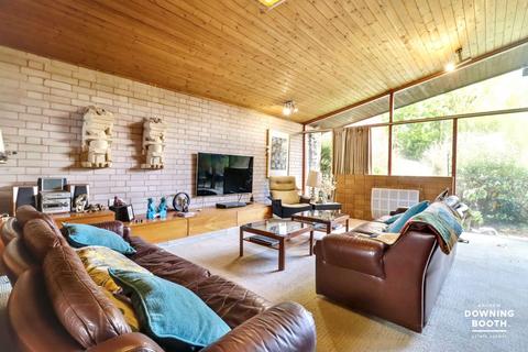 2 bedroom detached bungalow for sale, Park Lane, Tamworth B78