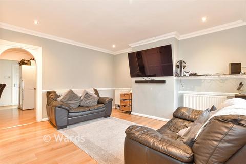3 bedroom end of terrace house for sale, Wainscott Walk, Wainscott, Rochester, Kent