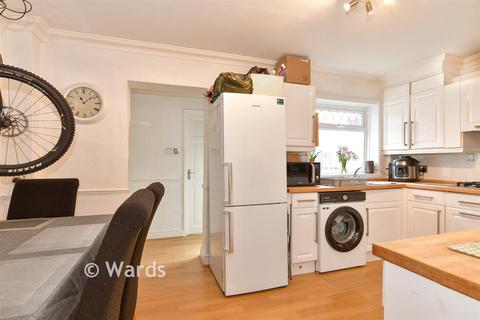 undefined, Wainscott Walk, Rochester ME2