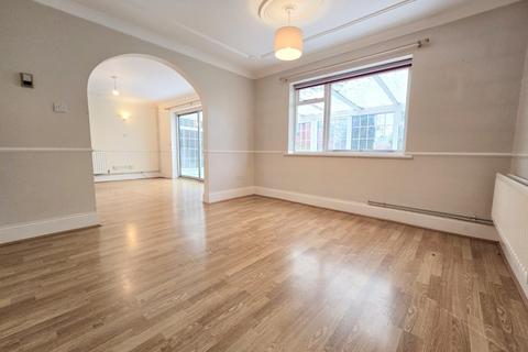 5 bedroom detached house for sale, Silvertree Close, Hockley, Essex, SS5