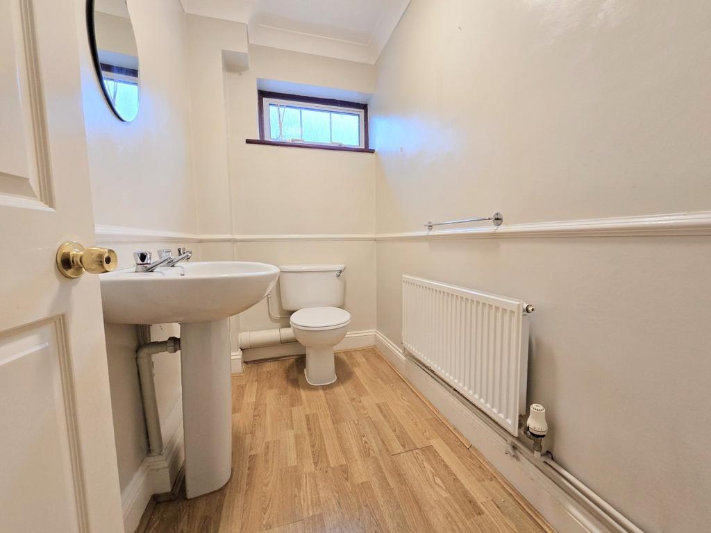 Ground Floor Wc