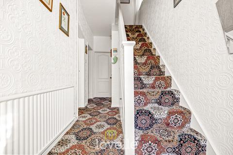 3 bedroom semi-detached house for sale, Craven Road, Cleethorpes DN35