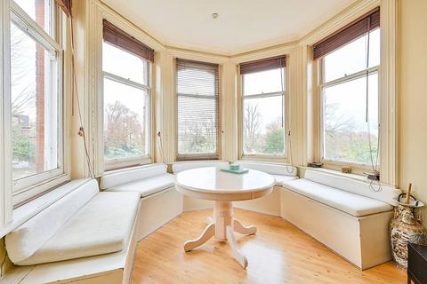 2 bedroom flat for sale, Montpelier Road, Ealing, London, W5