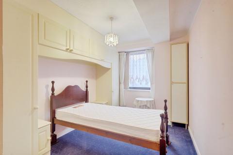 1 bedroom flat for sale, Gordon Place, Southend-on-sea, SS1