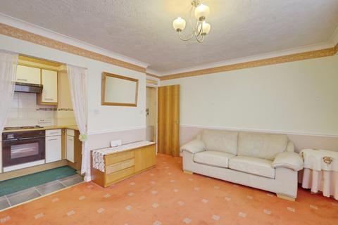 1 bedroom flat for sale, Gordon Place, Southend-on-sea, SS1