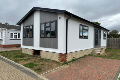 2 bedroom park home for sale, Rookery Drove Residential Park