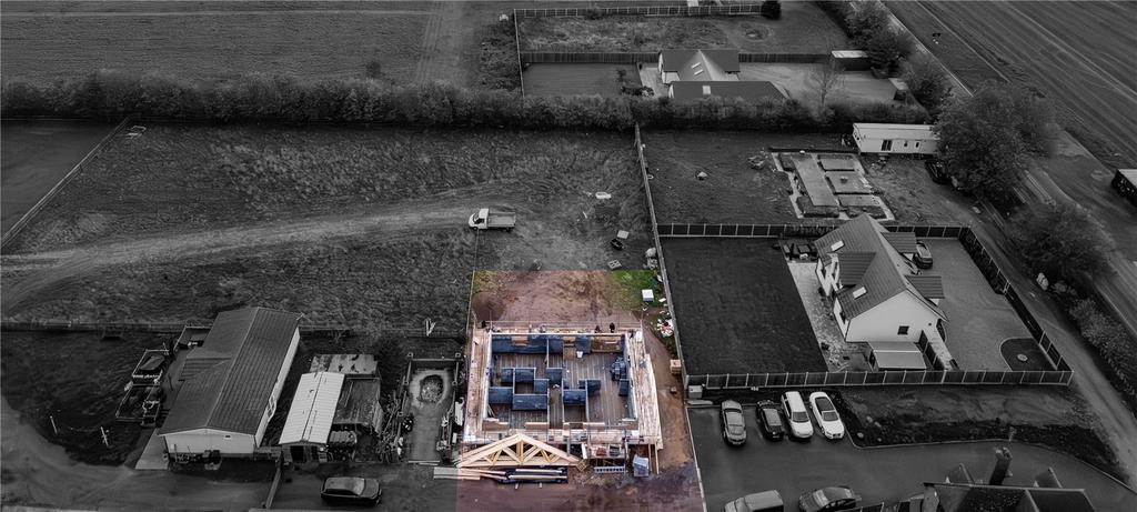 Plot / Surrounding