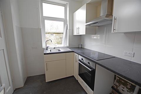 undefined, Dewsbury Road, Elland