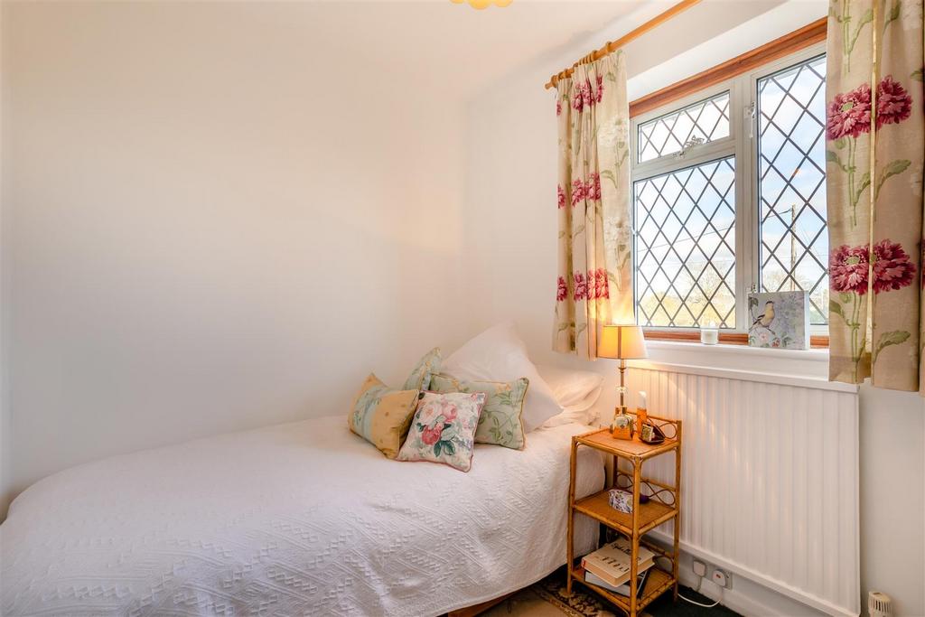 8669121-interior21.jpg