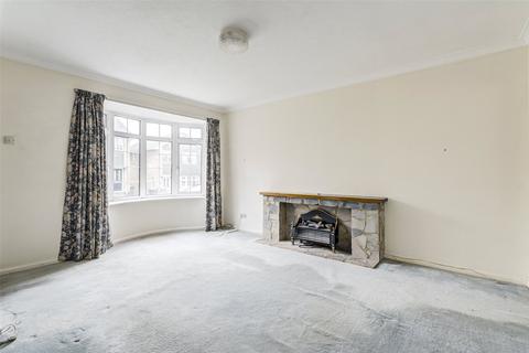 3 bedroom semi-detached house for sale, Cotswold Close, Durrington, Worthing, West Sussex, BN13